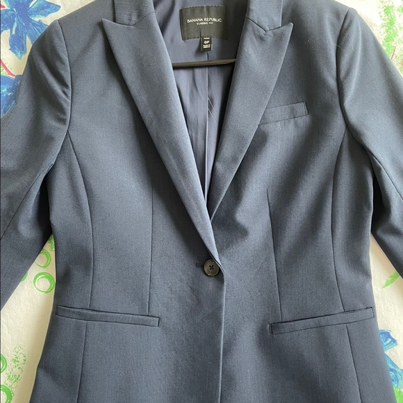 Banana republic Woman’s blazer - Picture 2 of 10